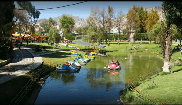 Laguna de Cota Cota. Fotografía Google.